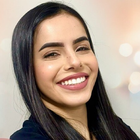 Dra. BRUNA MARCELLI